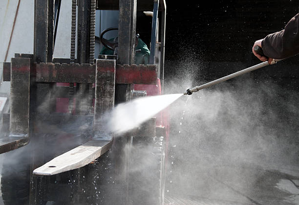 Best Residential Pressure Washing in Tonganoxie, KS